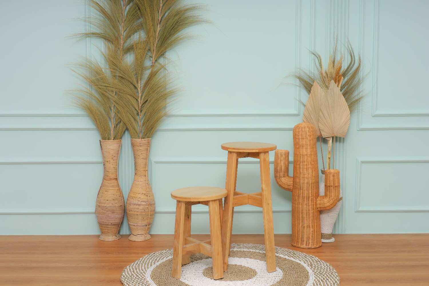 Queen Studio Background