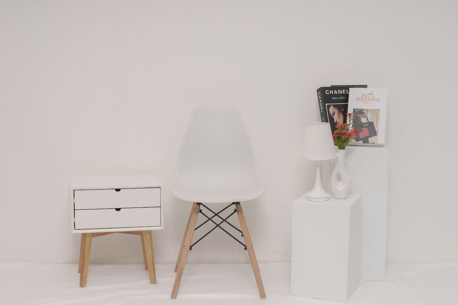 Queen Studio Background